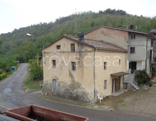Villa in in vendita da privato a Gropparello via La Valle, 1