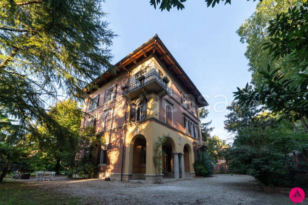 Villa Bifamiliare in vendita a Udine via Lucio Muzzati