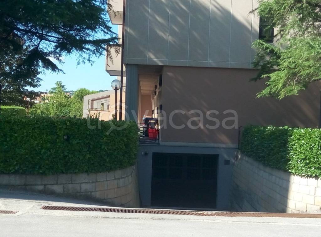 Garage in vendita a Campobasso piazza molise , 4