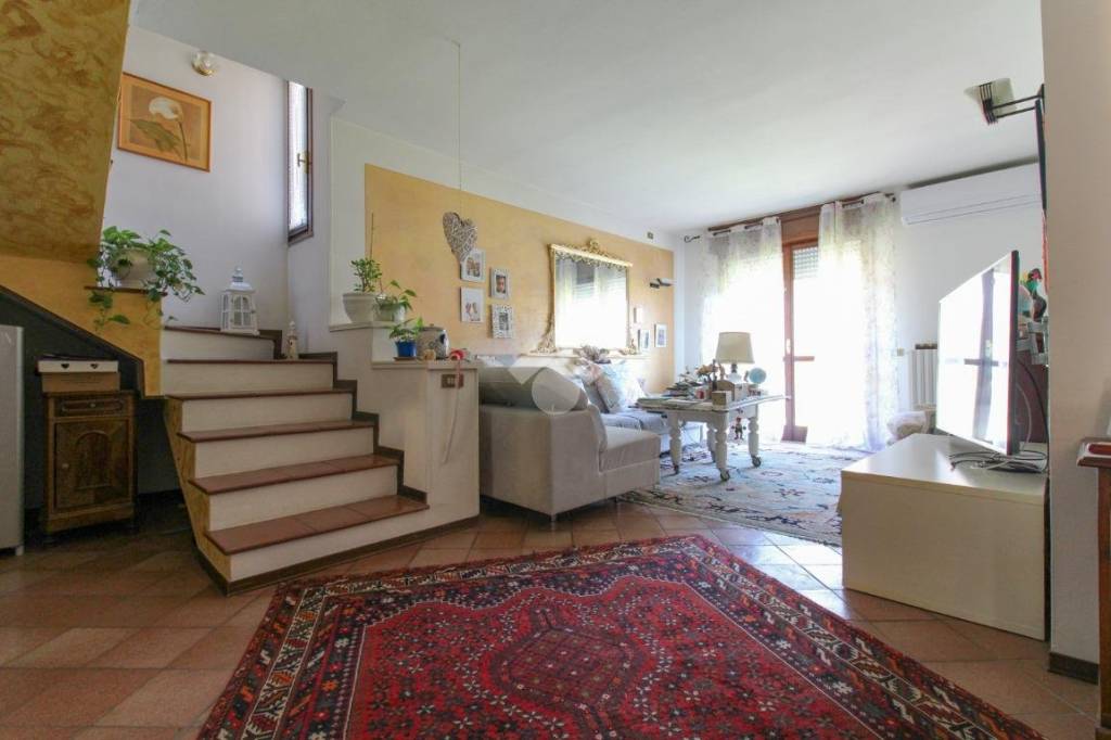 Villa a Schiera in vendita a Vobarno via I.R.Falck