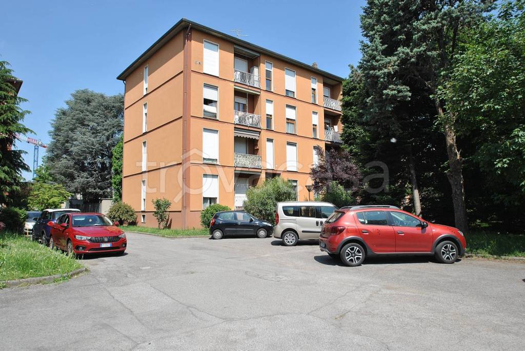 Appartamento in vendita a Vimercate via Luigi Cadorna, 12/a