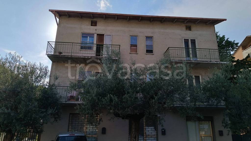 Casa Indipendente in vendita a Perugia via delle Ghiande, 100