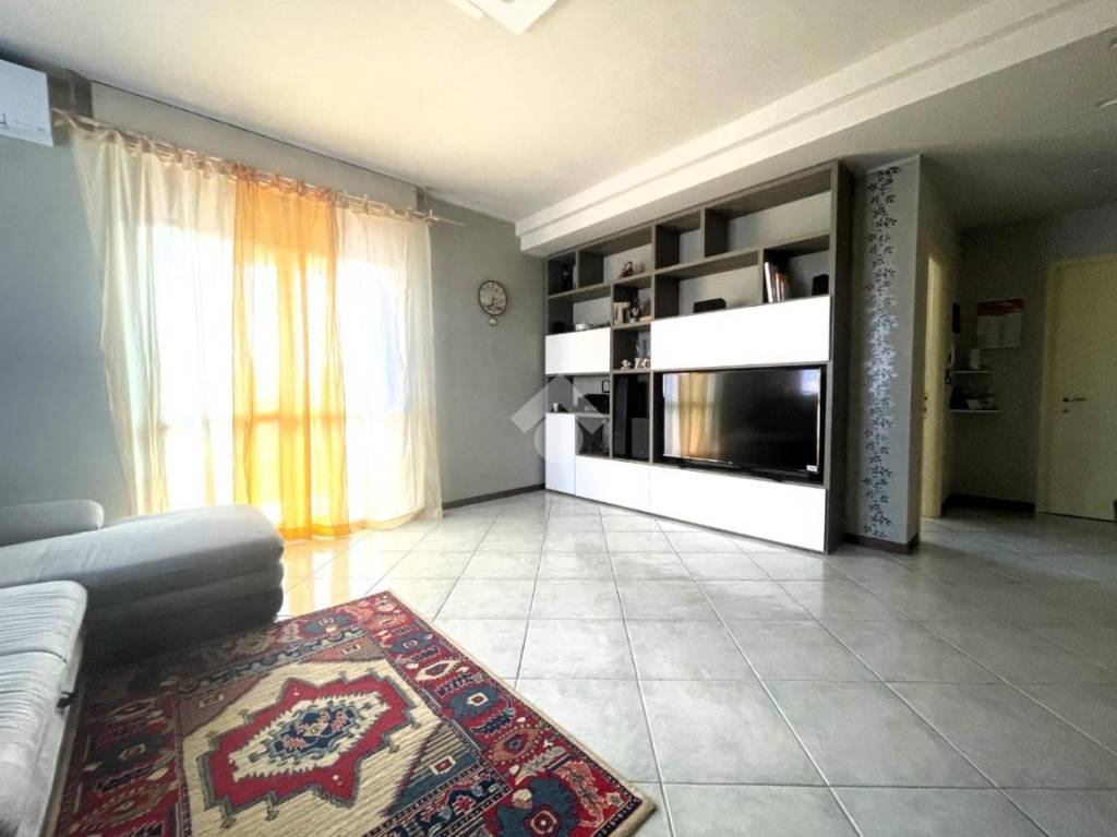 Appartamento in vendita a San Paolo d'Argon via Medaglie d'Oro, 5