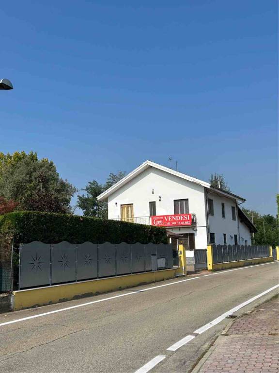 Villa Bifamiliare in vendita ad Asti località Valleversa, 112