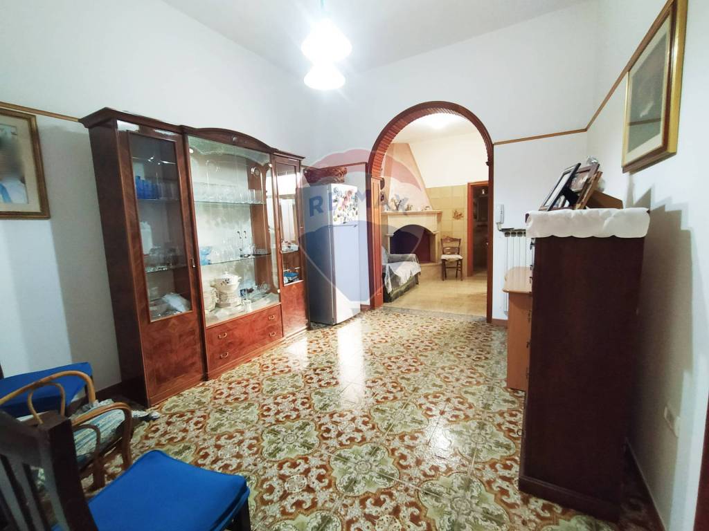Casa Indipendente in vendita a Latiano via Antonio Rubino, 80