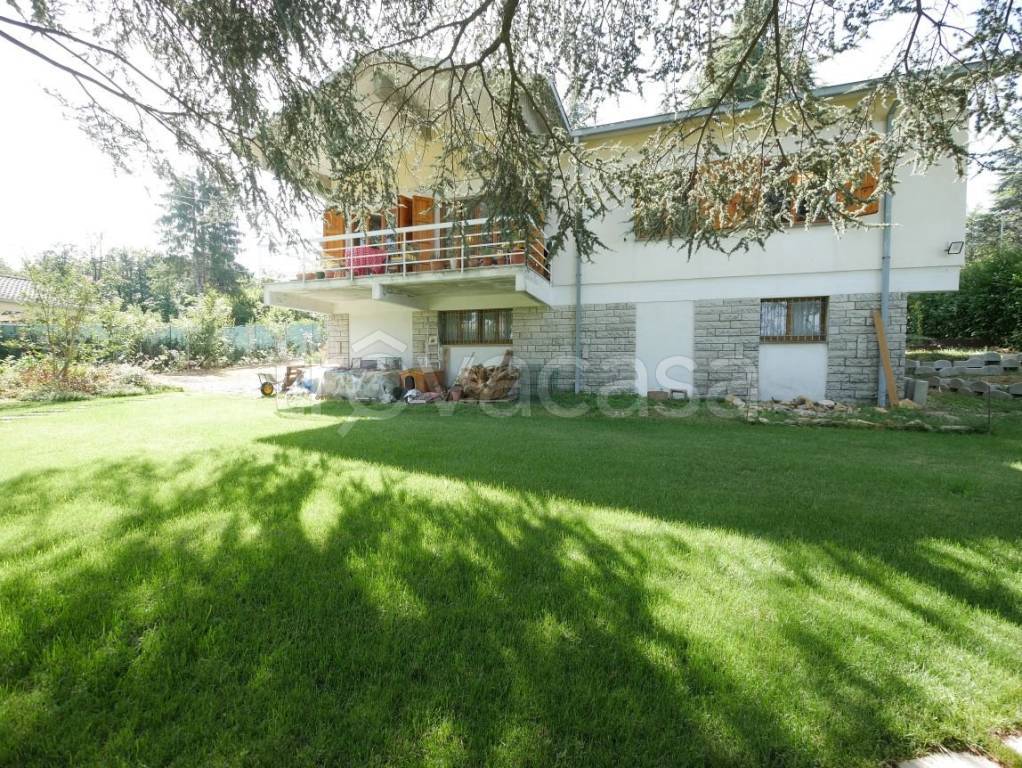 Villa in vendita a Serramazzoni piazza Torquato Tasso, 6