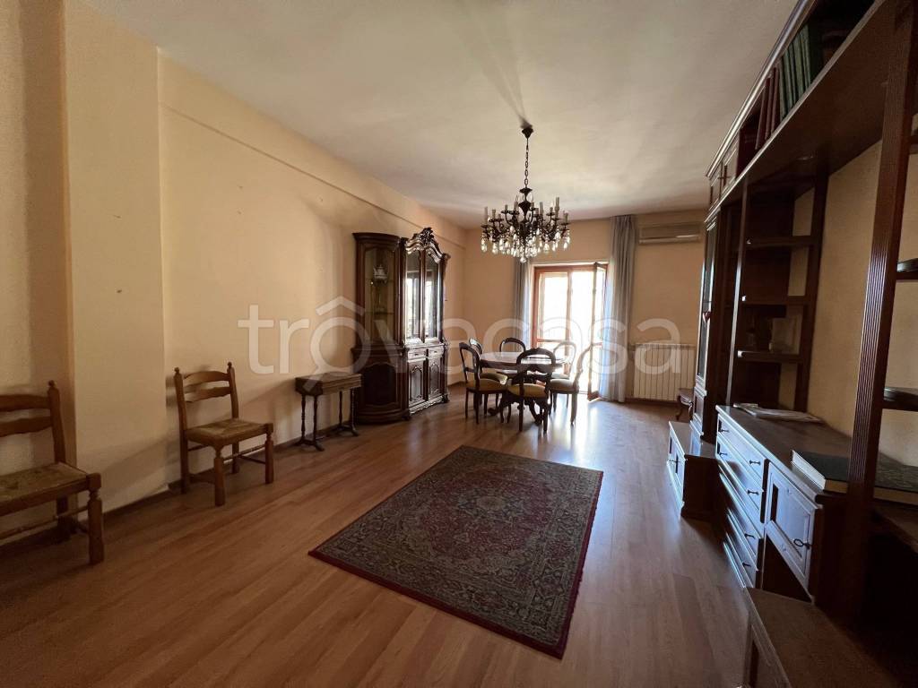 Appartamento in vendita a Roma via Francesco Antonio Marcucci, 32