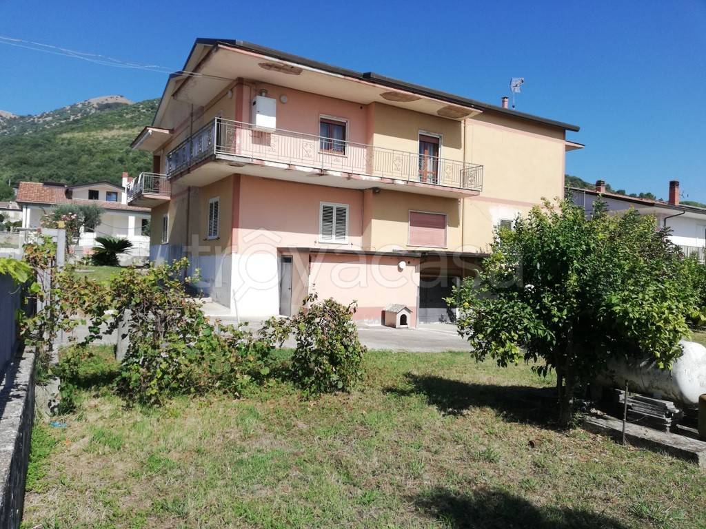 Villa Bifamiliare in vendita a Piana di Monte Verna via Laurelli, 57