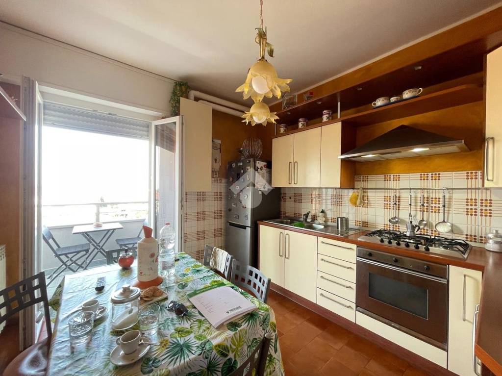 Appartamento in vendita a Osio Sotto via Alessandro Manzoni, 7