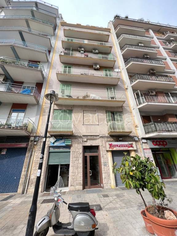 Appartamento in vendita a Bari corso Giuseppe Mazzini, 101