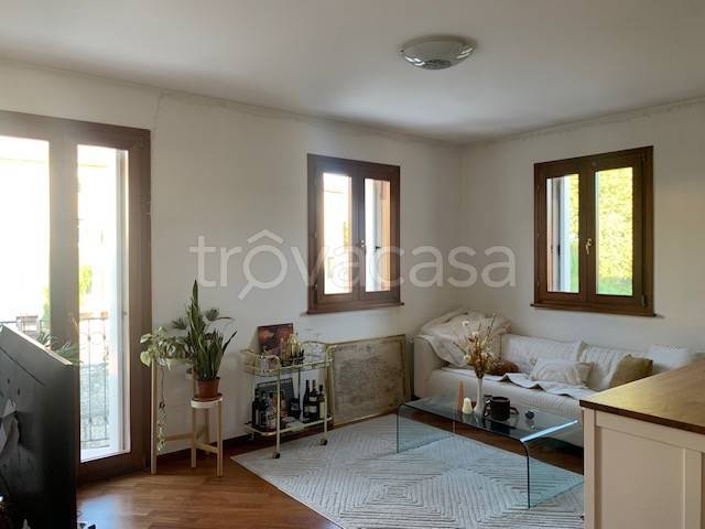 Appartamento in vendita a Sacile via Giuseppe Mazzini, 13/b