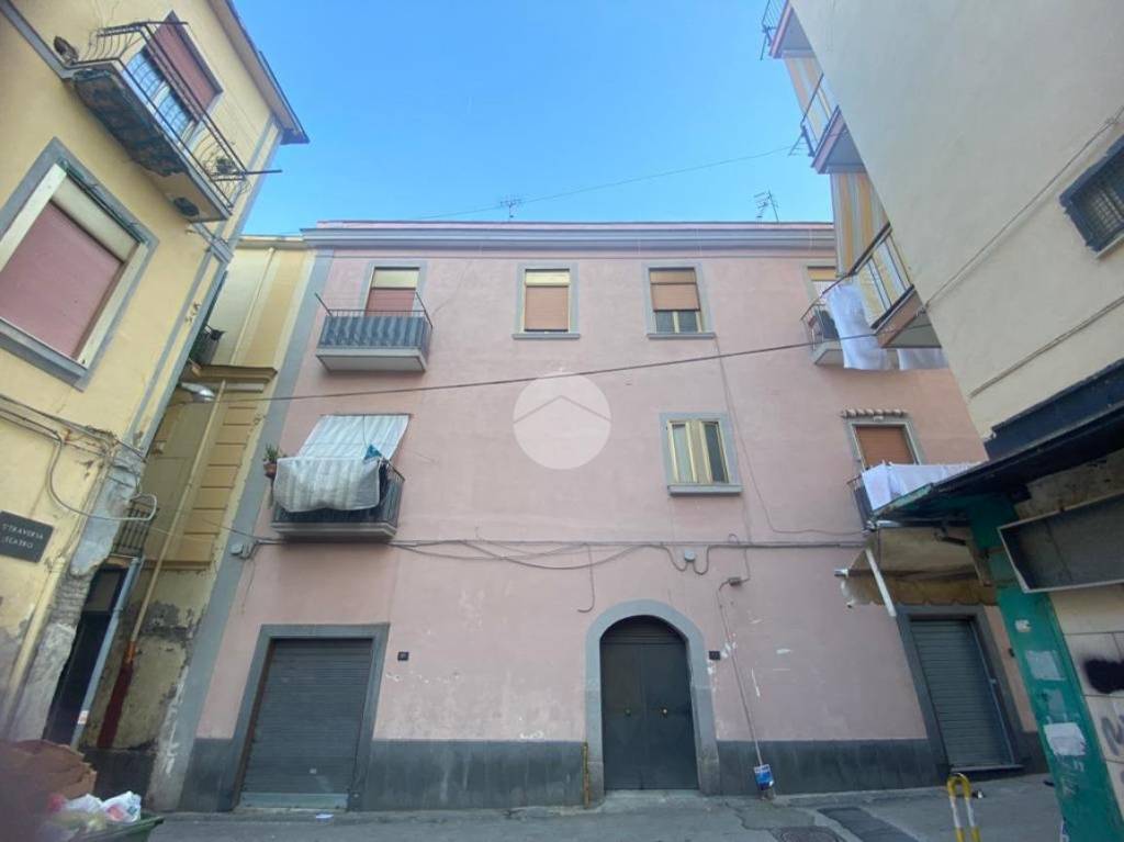 Intero Stabile in vendita a Torre del Greco via Teatro, 49