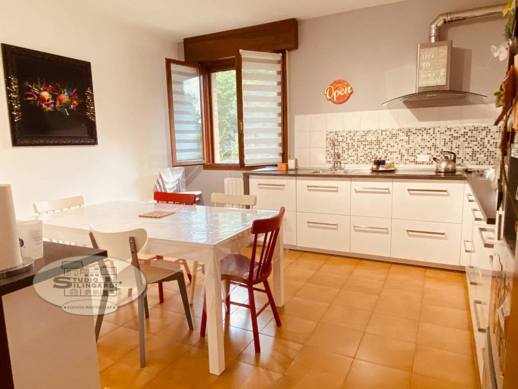 Appartamento in vendita a Formigine via San Francesco, 34
