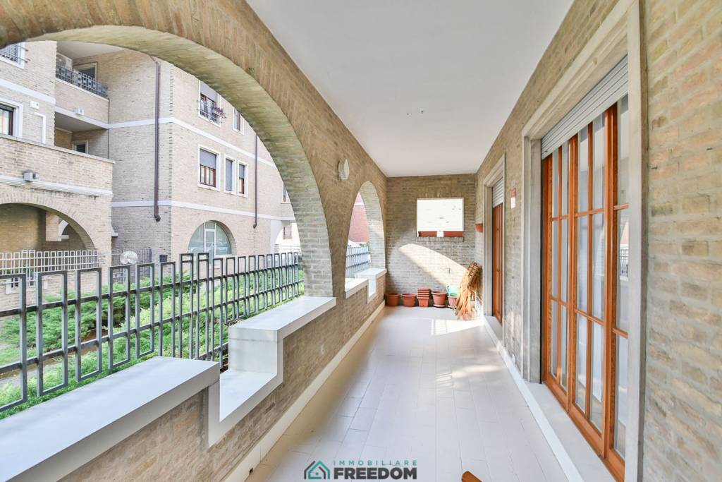 Appartamento in vendita a Seregno via Livio Colzani, 46