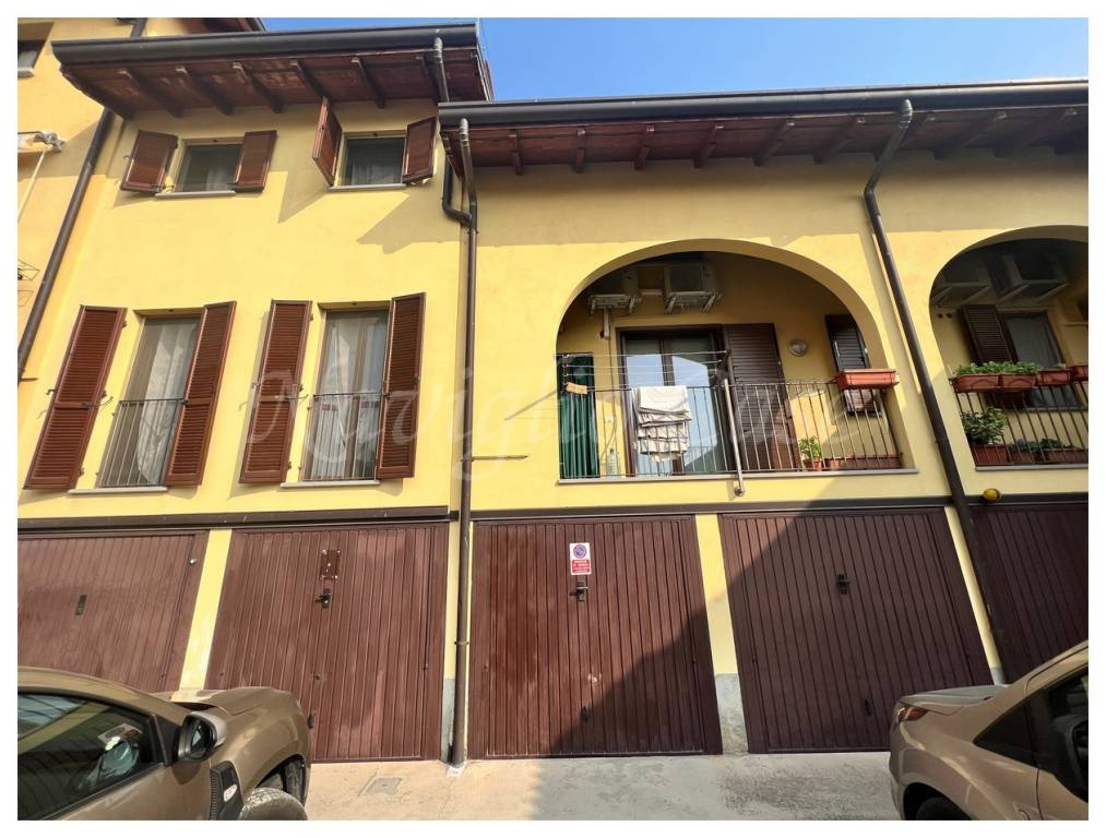 Casa Indipendente in vendita a Cambiago via Madonna, 47