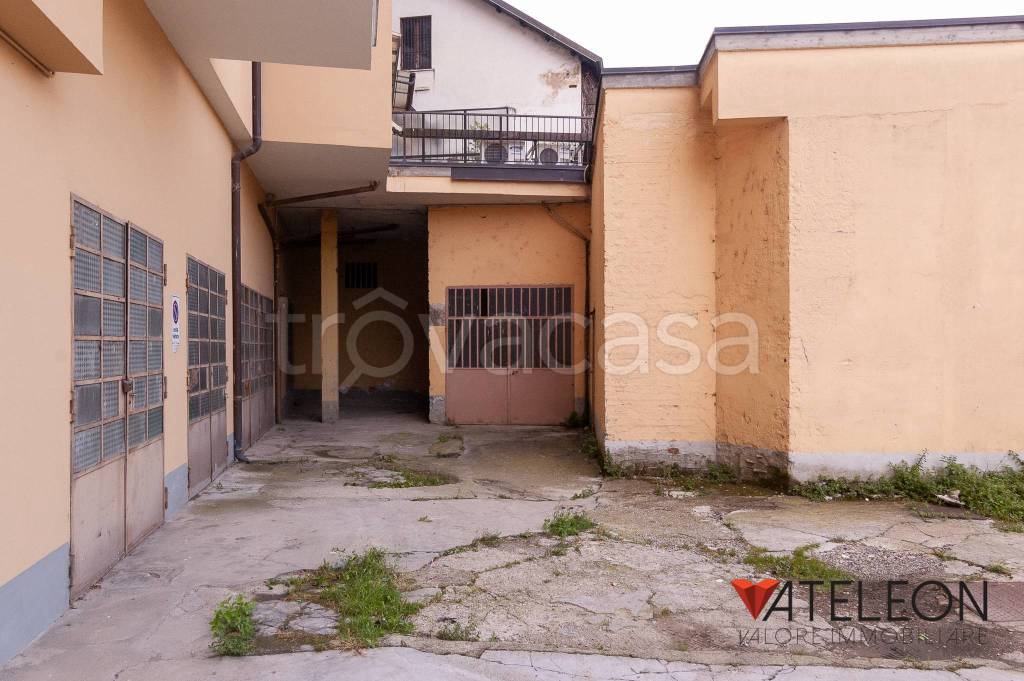 Garage in vendita a Moncalieri via Bogino, 11