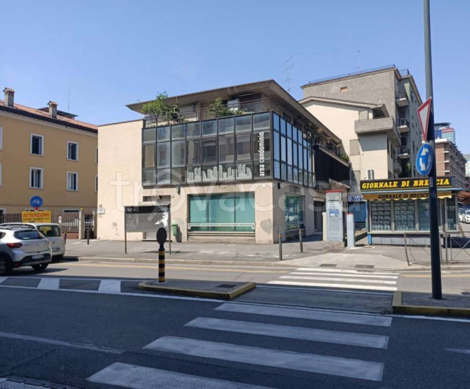 Filiale Bancaria in vendita a Brescia via Repubblica Argentina 90