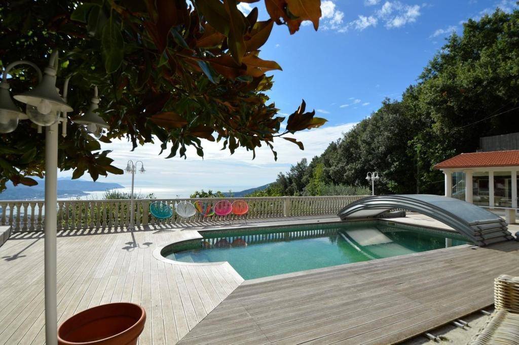 Villa in vendita a La Spezia via del Parodi