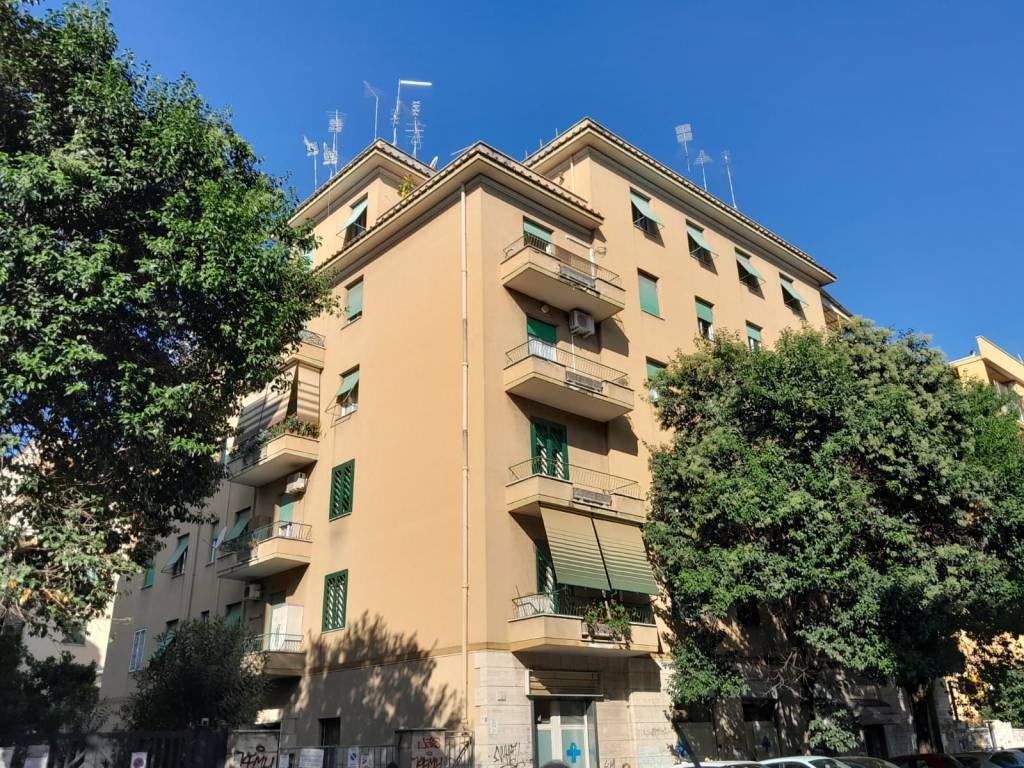 Appartamento in vendita a Roma via Tor de' Schiavi, 151