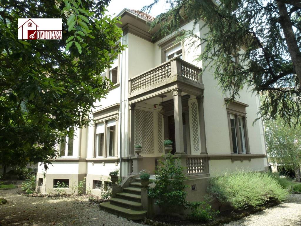 Villa Bifamiliare in vendita a Vercelli via Fratelli Giolito, 56