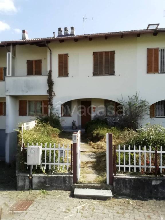 Villa a Schiera in vendita a Baldissero Canavese via Bettolino, 1