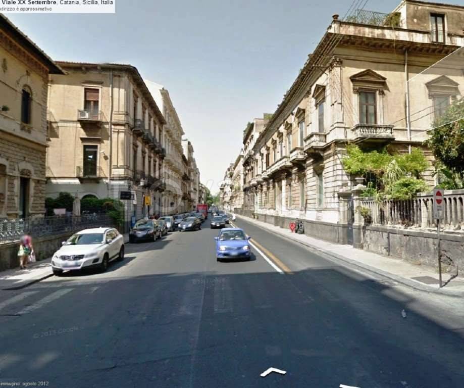 Appartamento in affitto a Catania viale XX Settembre, 25