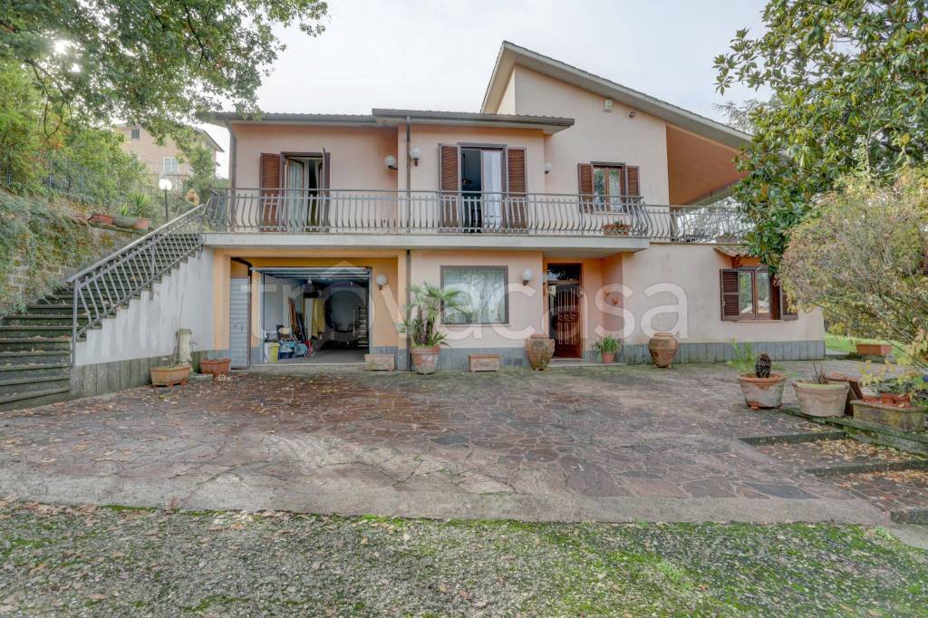 Villa in vendita a Rignano Flaminio via Orsa Minore, 14