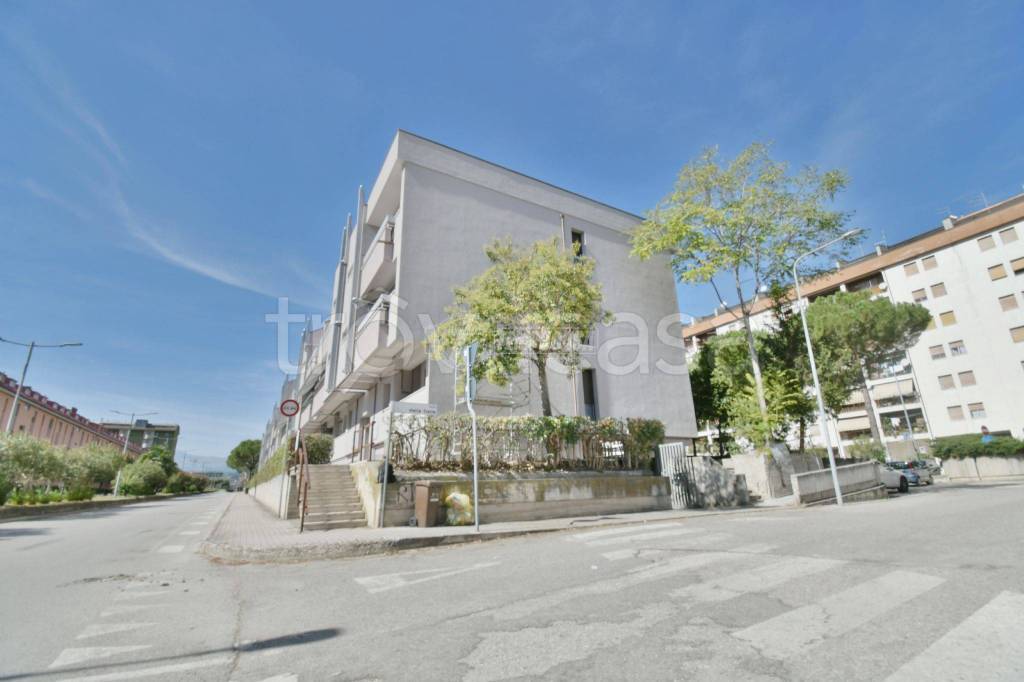 Appartamento in vendita ad Ascoli Piceno via dei Girasoli 22