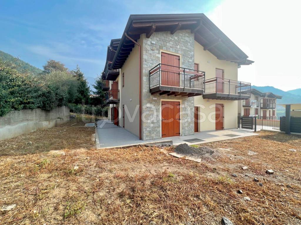 Villa a Schiera in vendita a Vigano San Martino via Aldo Moro, 6D