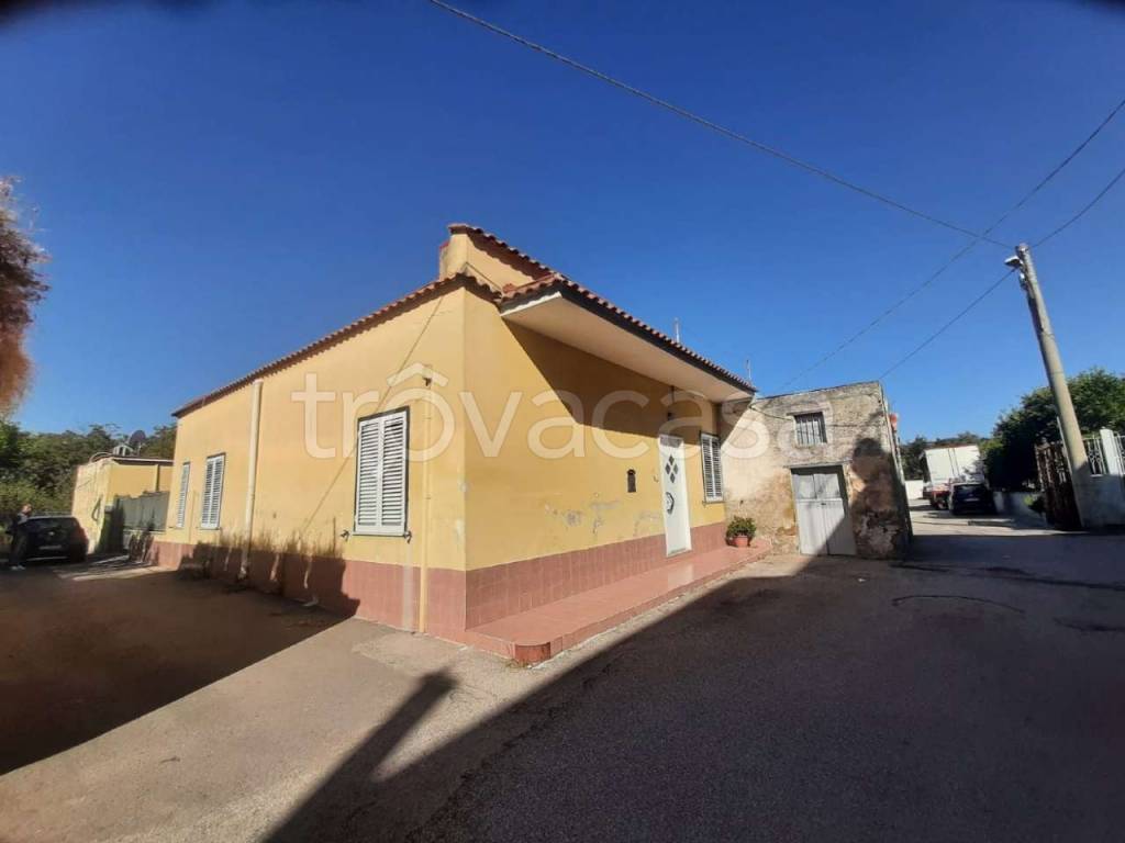 Casa Indipendente in vendita a Palma Campania via Croce Snc