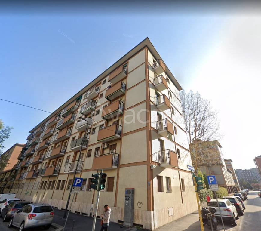 Appartamento in affitto a Milano via Giovanni Pezzotti