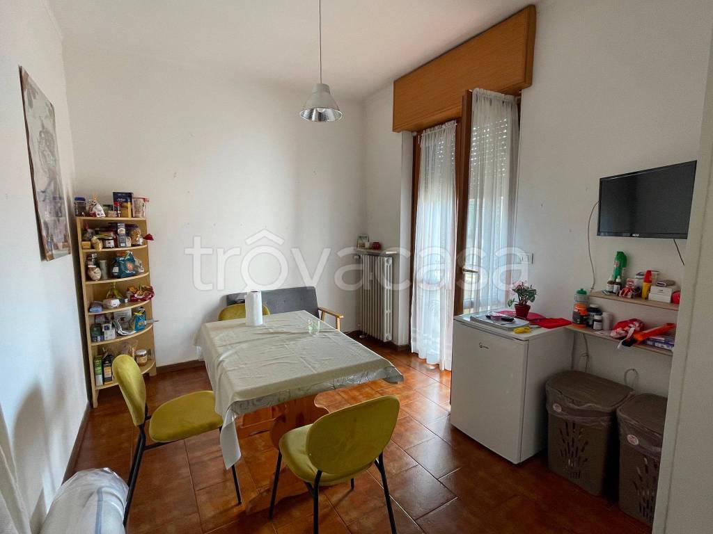Appartamento in vendita ad Alessandria piazza Lorenzo Perosi