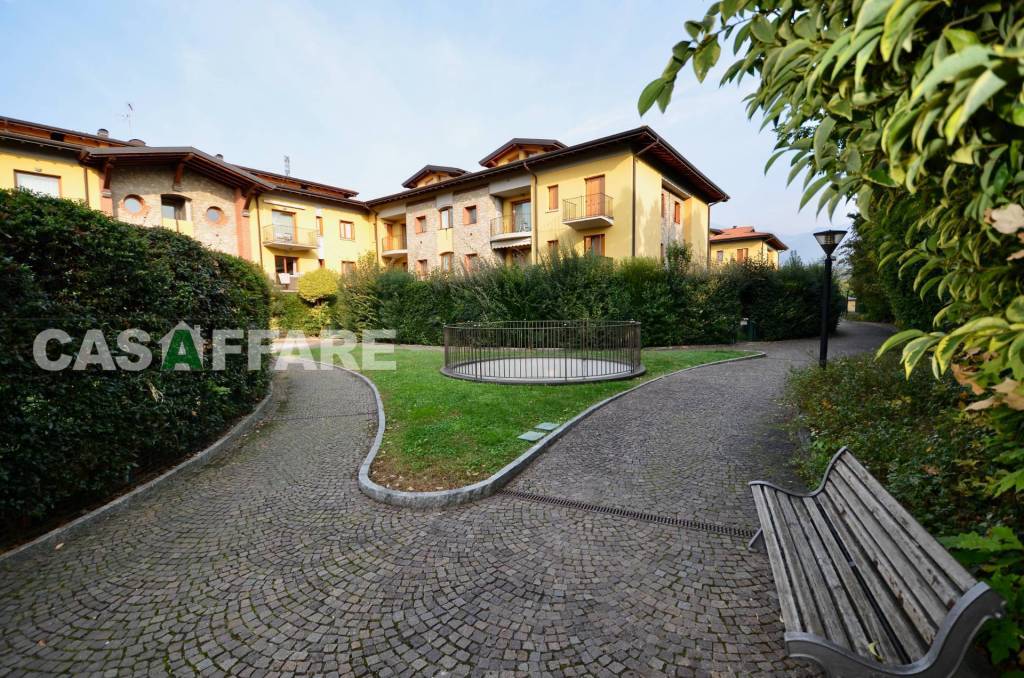 Appartamento in vendita a Trescore Balneario via Todeschini