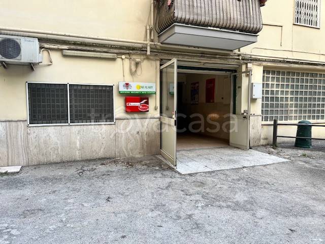 Ufficio in vendita a Napoli via Fedro