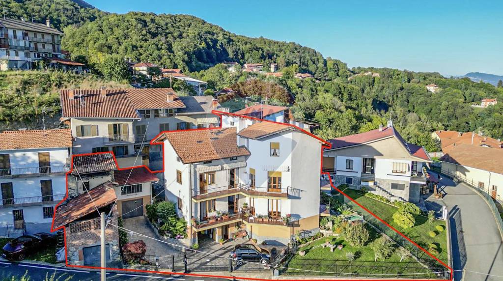 Villa Bifamiliare in vendita a Valdilana frazione Ormezzero, 17