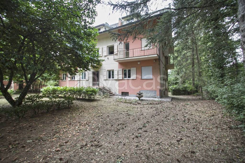 Casa Indipendente in vendita a Viterbo strada Provinciale Monte Fogliano