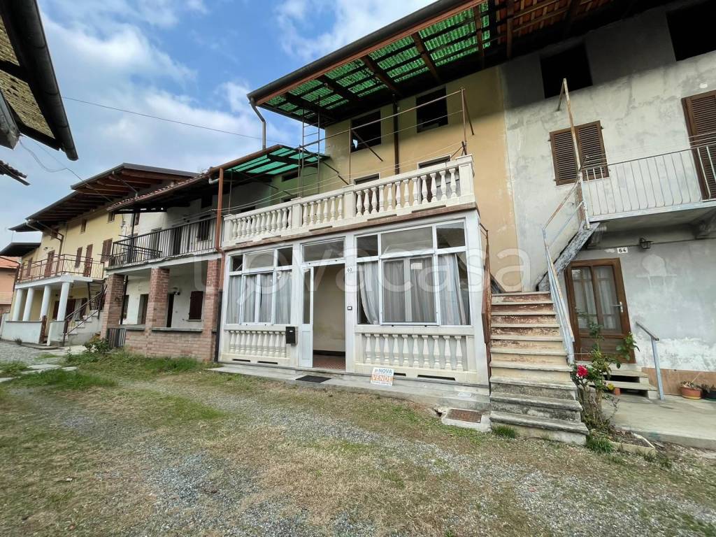 Villa a Schiera in vendita a Zubiena casale Filippi, 60