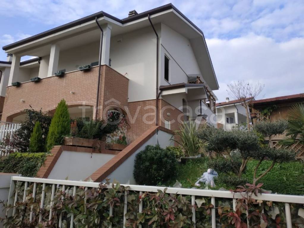 Villa Bifamiliare in vendita a Savignano sul Rubicone