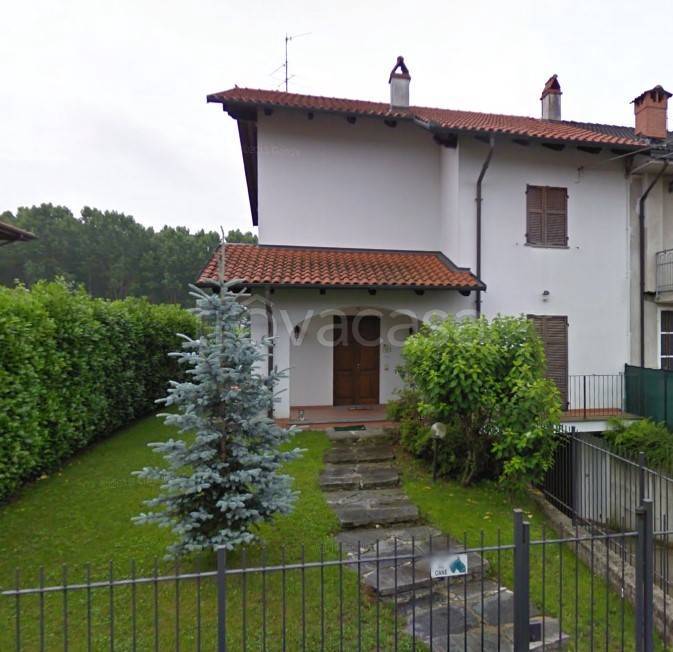 Villa all'asta a Vigliano Biellese via Moriane, 21/a