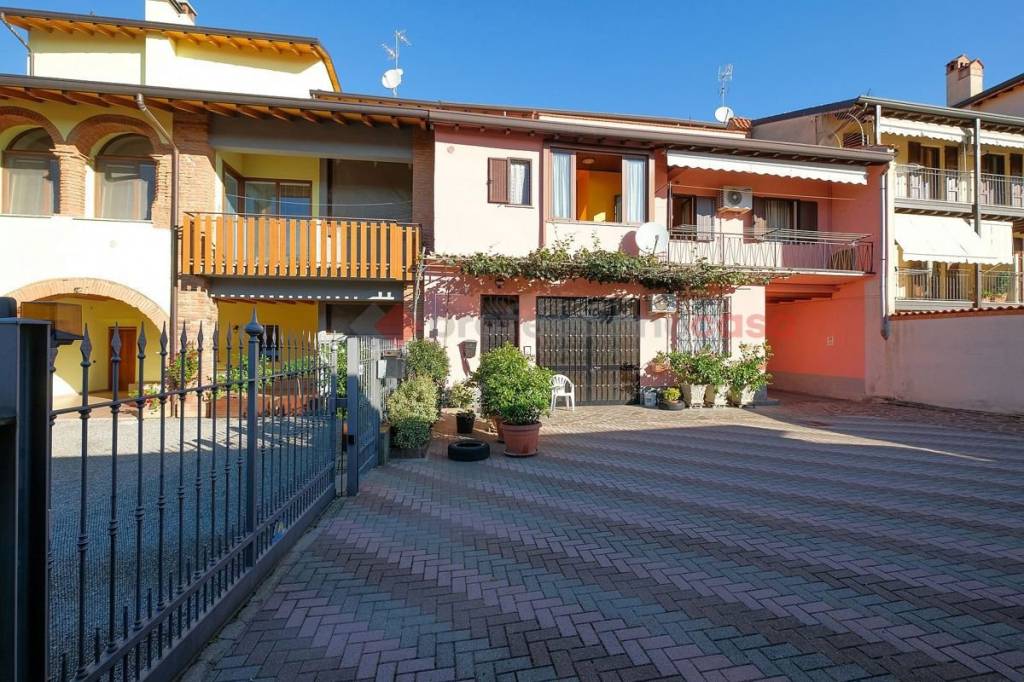 Appartamento in vendita a Suisio via san lorenzo
