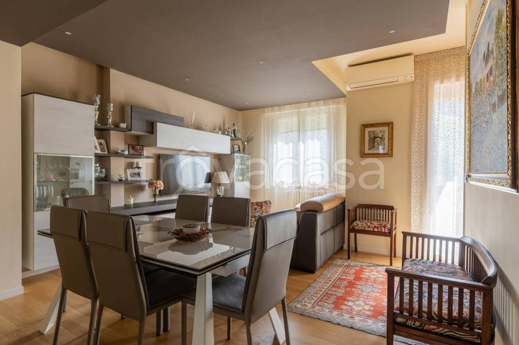 Appartamento in vendita ad Anzola dell'Emilia via Luigi Zavattaro
