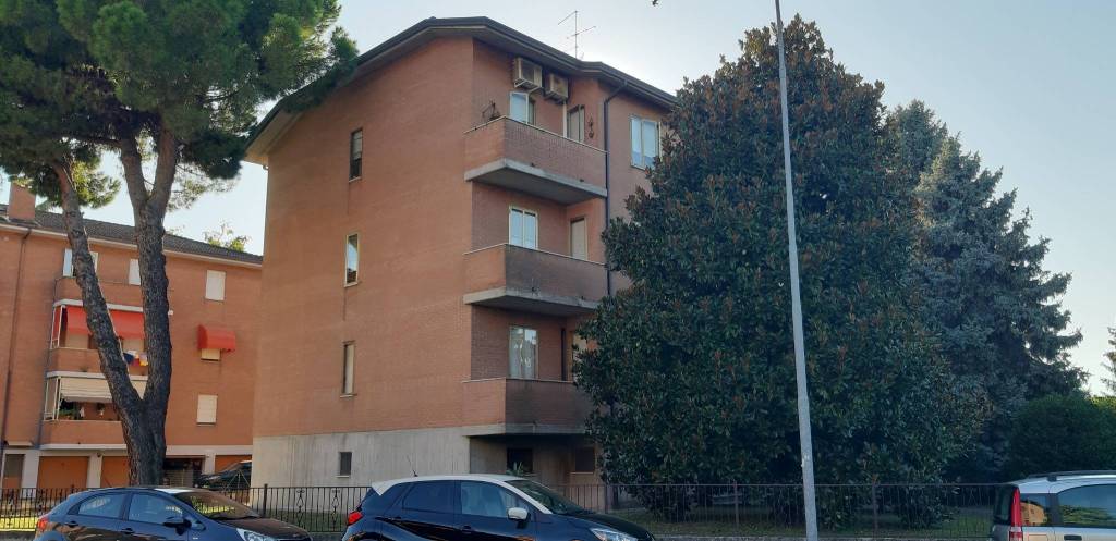 Appartamento in vendita a Ferrara viale 17 Novembre