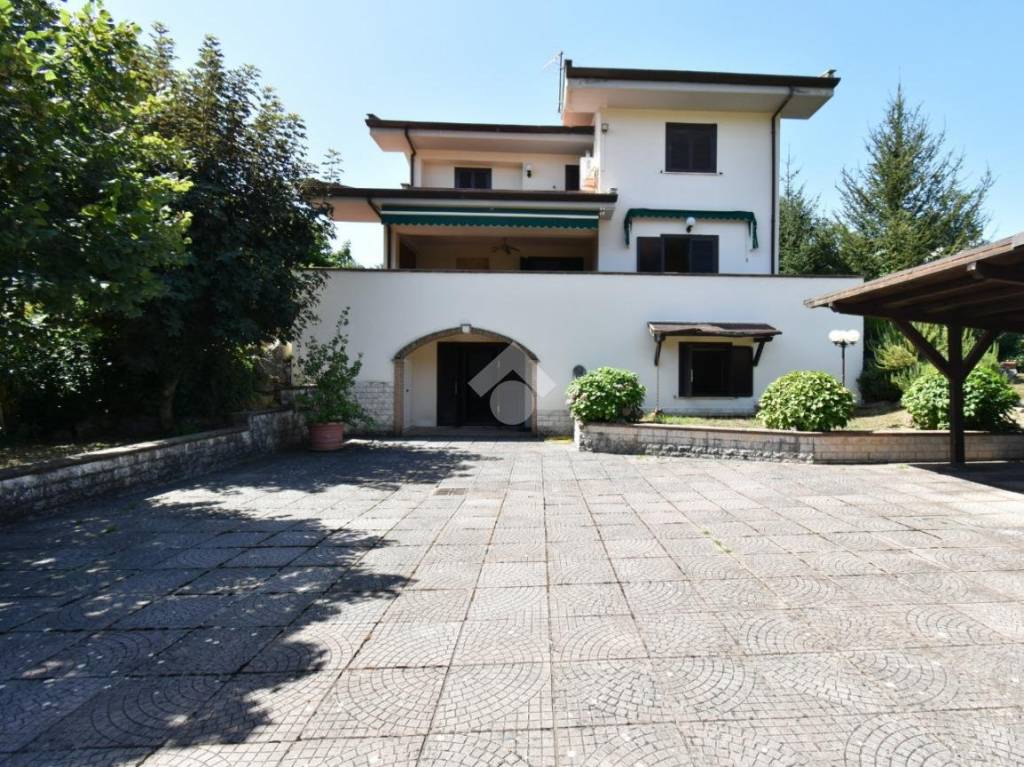 Villa in vendita a Sezze via Monte Pilorci, 12