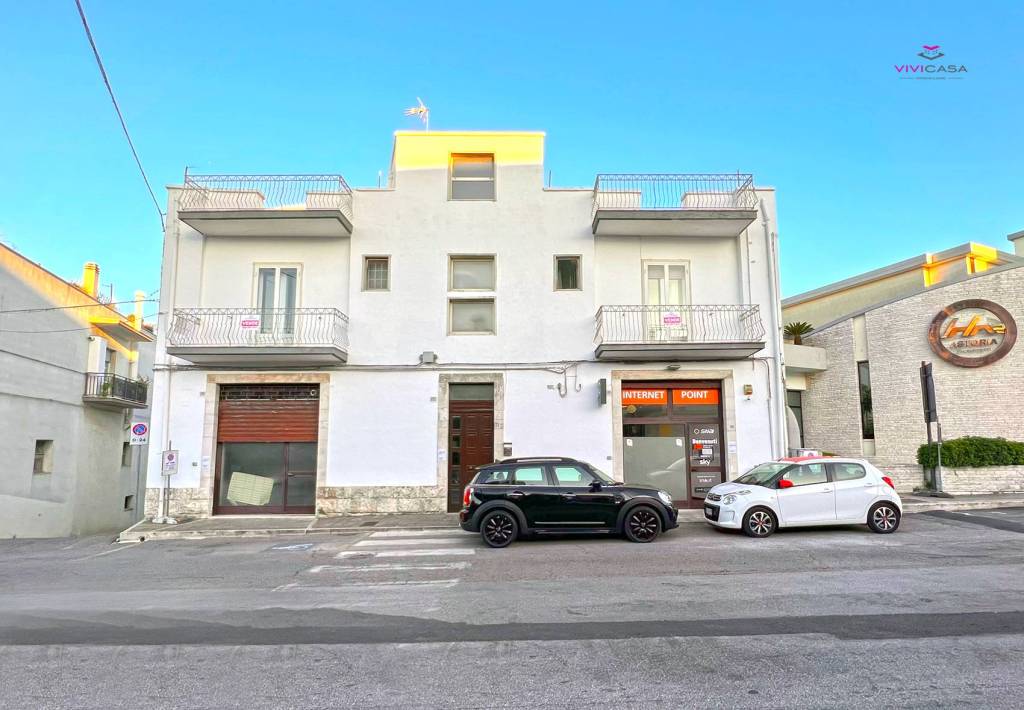 Appartamento in vendita ad Alberobello viale Bari, 17
