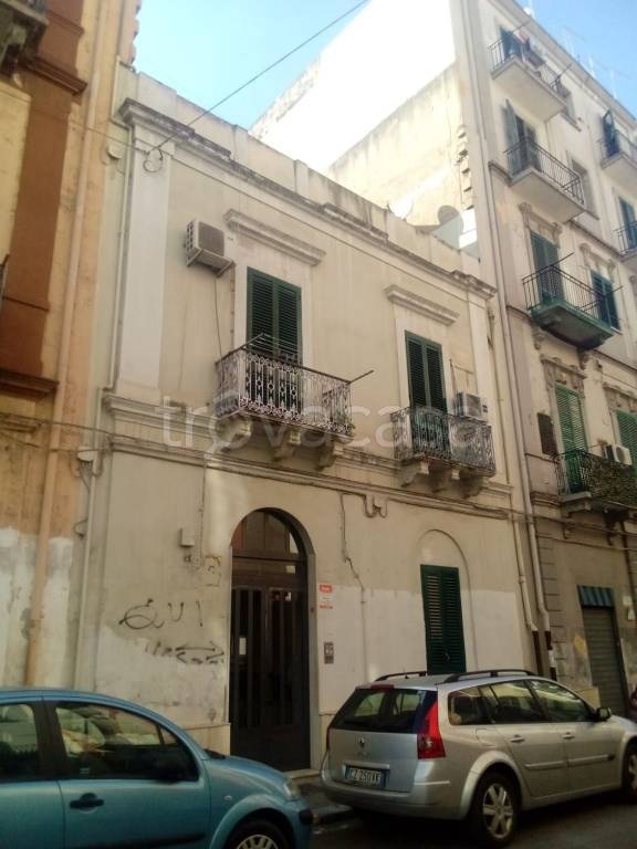 Appartamento in vendita a Taranto via Nettuno, 10