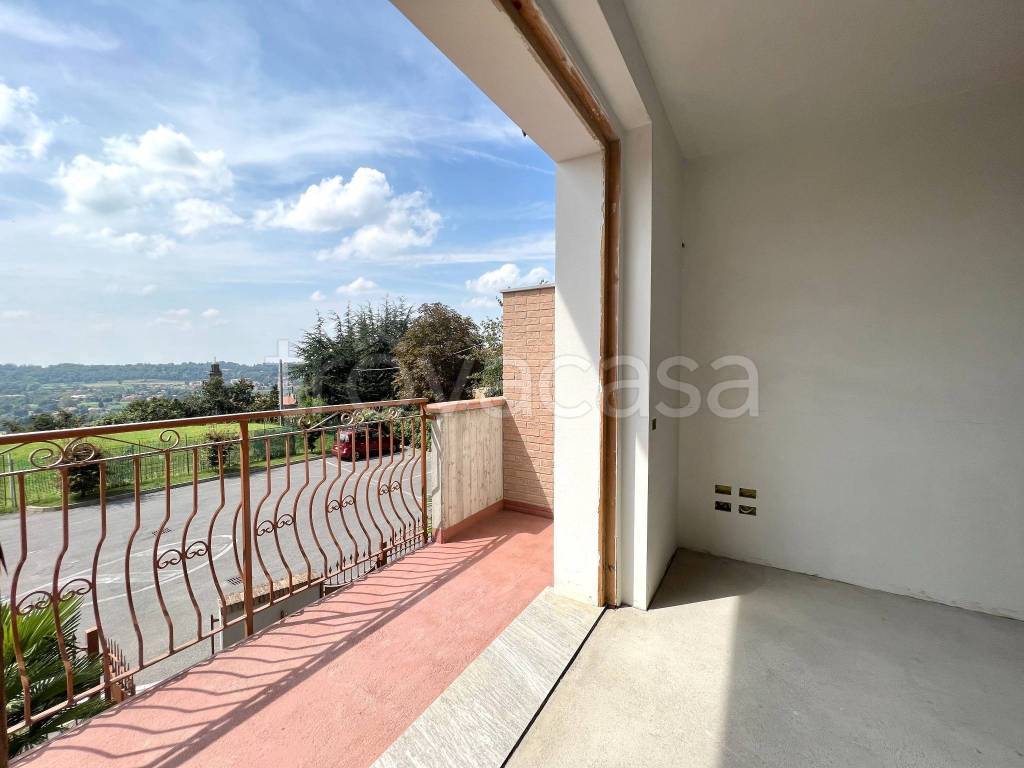 Appartamento in vendita a Villa d'Adda