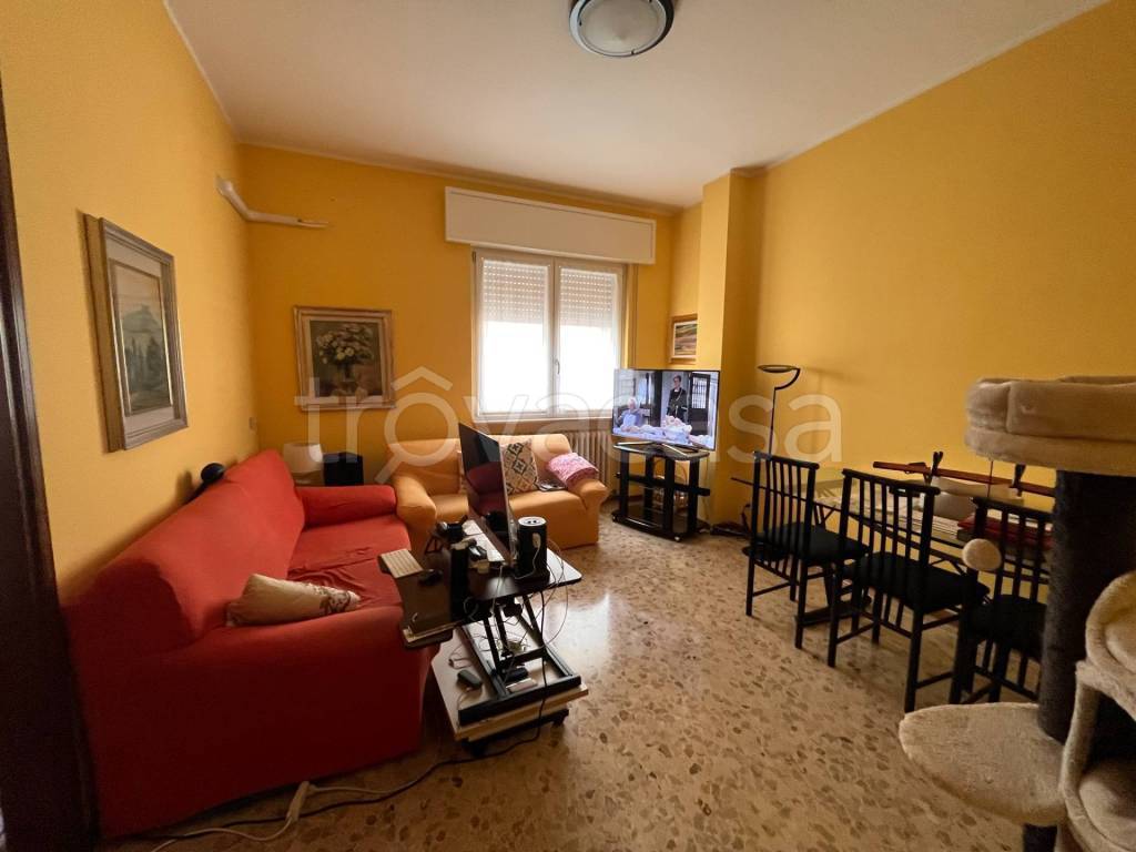 Appartamento in vendita ad Albano Sant'Alessandro via Antonio Locatelli, 1