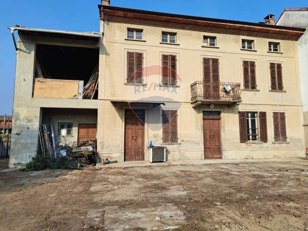 Casa Indipendente in vendita a Bozzole via monte grappa, 2
