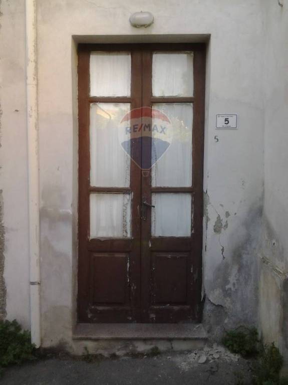 Casa Indipendente in vendita a Furci Siculo via Cesare Battisti