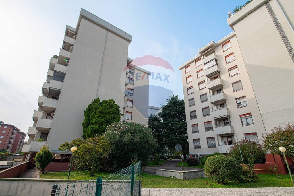 Appartamento in vendita a Novate Milanese via Baranzate, 66